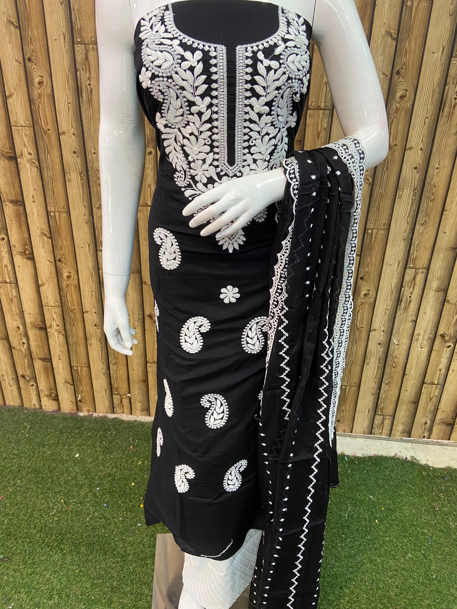 latest lakhnavi work suits